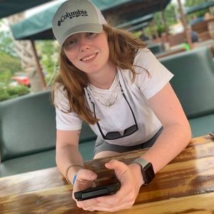 Meet your Posher, Hailey